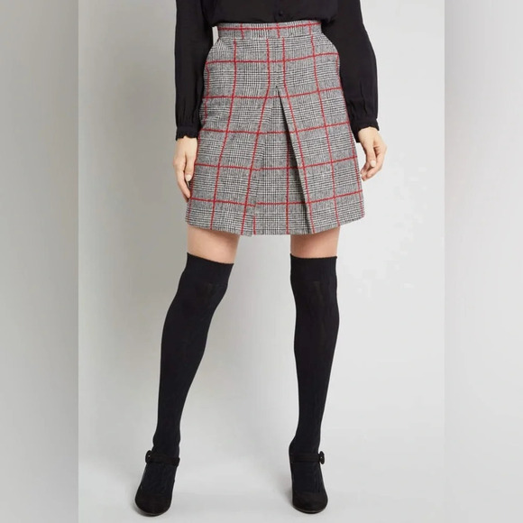 LOUCHE‎ by MODCLOTH High Honors Plaid Skirt in Lamont Multi - Picture 2 of 11